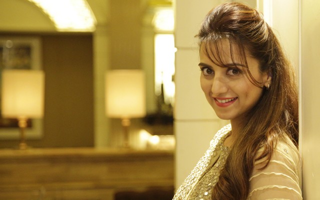 Special Interview With The Dimpled Beauty Kulraj Randhawa Who Has Recently Turned Producer dimpled beauty kulraj randhawa who